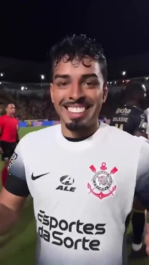 Matheus Bidu · Lentes de porcelana · jogador profissional